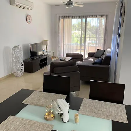 Aphrodite Gardens 2 Bedroom Paphos Exterior photo