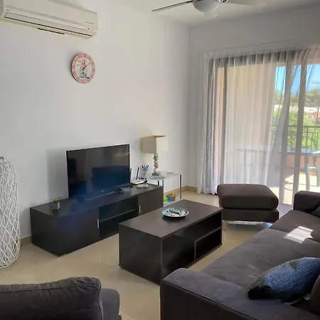 Aphrodite Gardens 2 Bedroom Paphos Exterior photo
